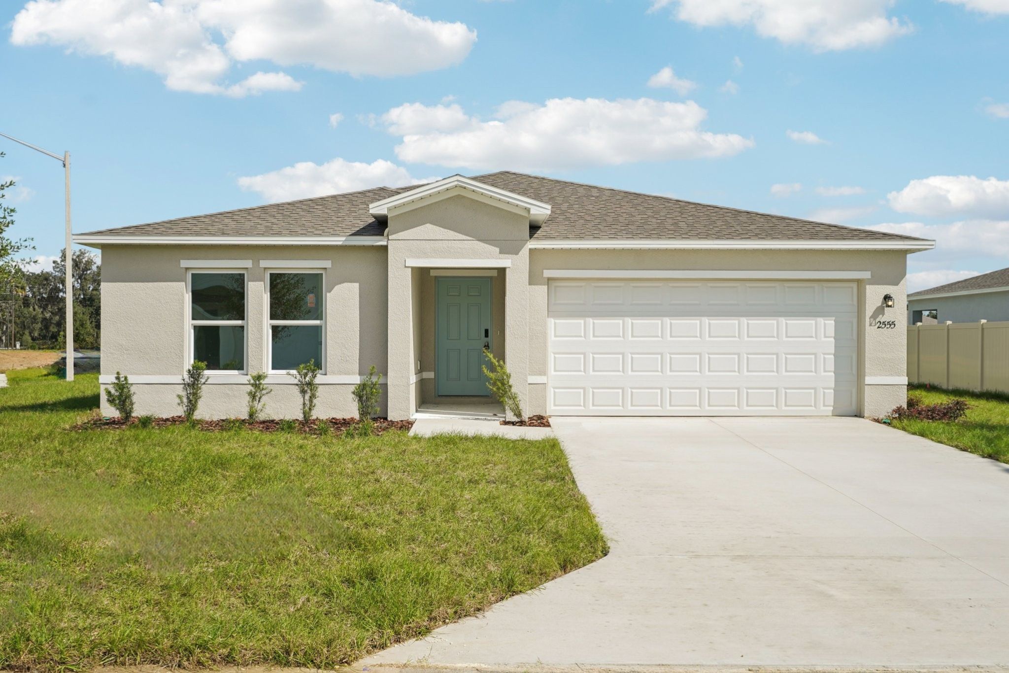 0068 2555 NW 23rd Ave